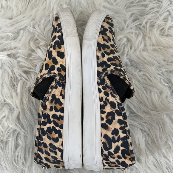 STEVE MADDEN SAFARY LEOPARD ANIMAL PRINT SLIP-ON SNEAKER SIZE 7.5 - Picture 9 of 13